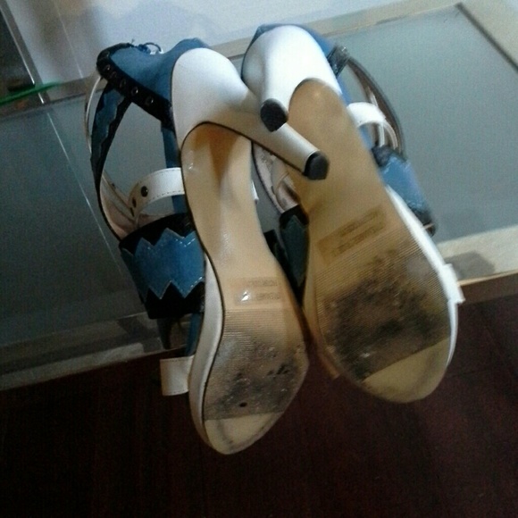 Shoes - Picture 3 of 3